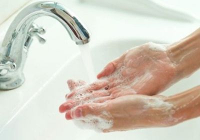 Vệ sinh sạch sẽ rửa tay đúng cách quan trọng không kém đeo khẩu trang